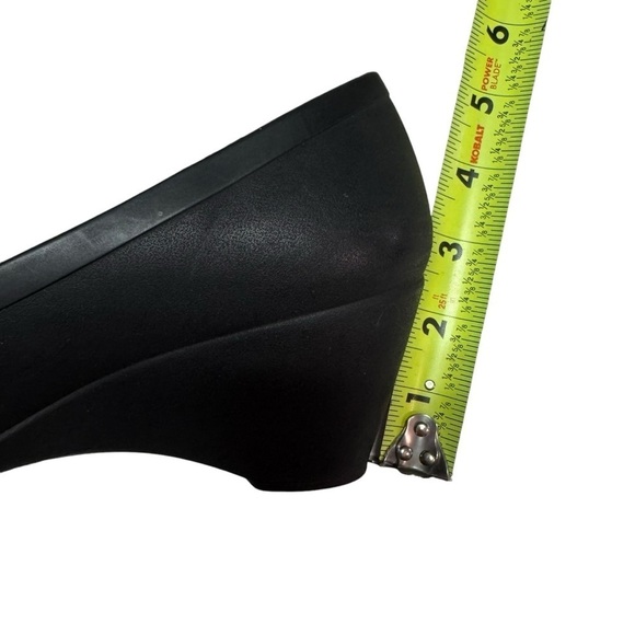 Crocs Lina Wedges Shoes Pump Black Dual Comfort Wedge Heel Women’s Size 10 - Picture 7 of 7